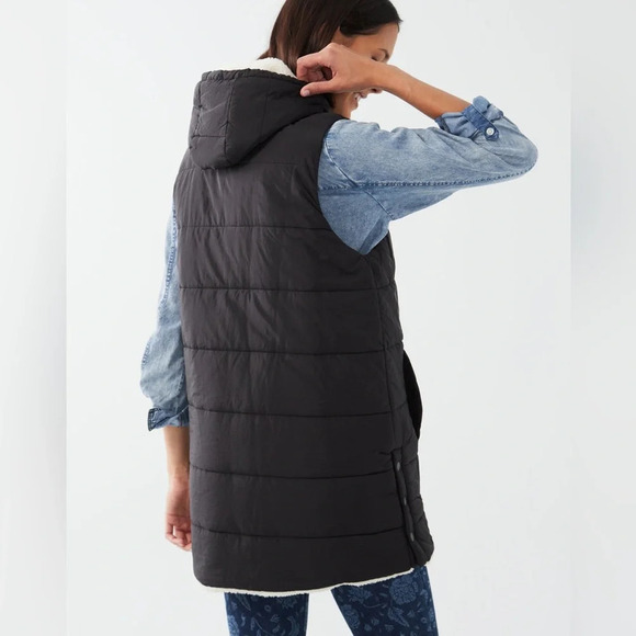 FDJ‎ vest 1514175, reversible faux sherpa outerwear vest women size large black - Picture 2 of 13